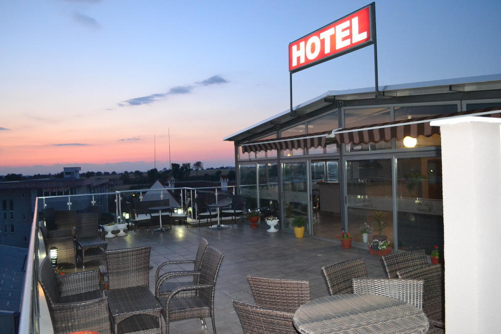 Alexander Hotel Asenovgrad Exterior photo